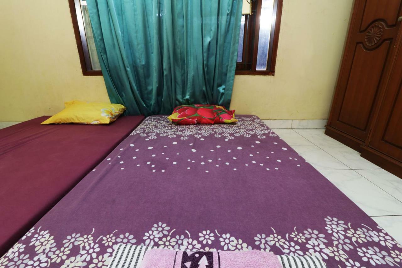 Backpack Syariah Cempaka Putih Barat Vandrarhem Jakarta Exteriör bild